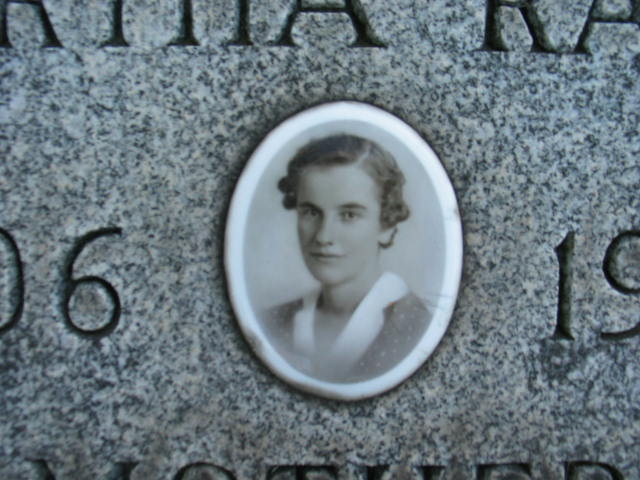 Bertha Racz